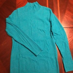 Turquoise 100% cashmere, ribbed texture!